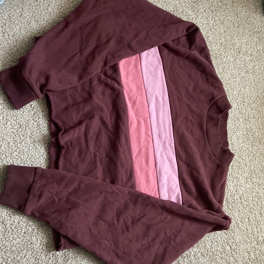 American Eagle Cropped Sweater